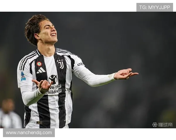 尤文出征拉齐奥名单公布伊尔迪兹领衔DV9与库普梅纳斯齐上阵 尤文出征拉齐奥名单公布伊尔迪兹领衔DV9与库普梅纳斯齐上阵