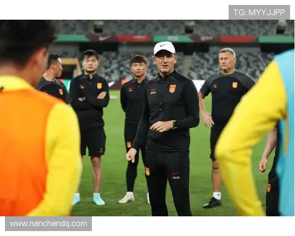 扬科维奇：早与邵佳一相识 他融合中欧足球特色深刻了解