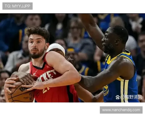 原创阿门攻守极致偏科!防守限制库里,把控篮板优势,但进攻咋办?